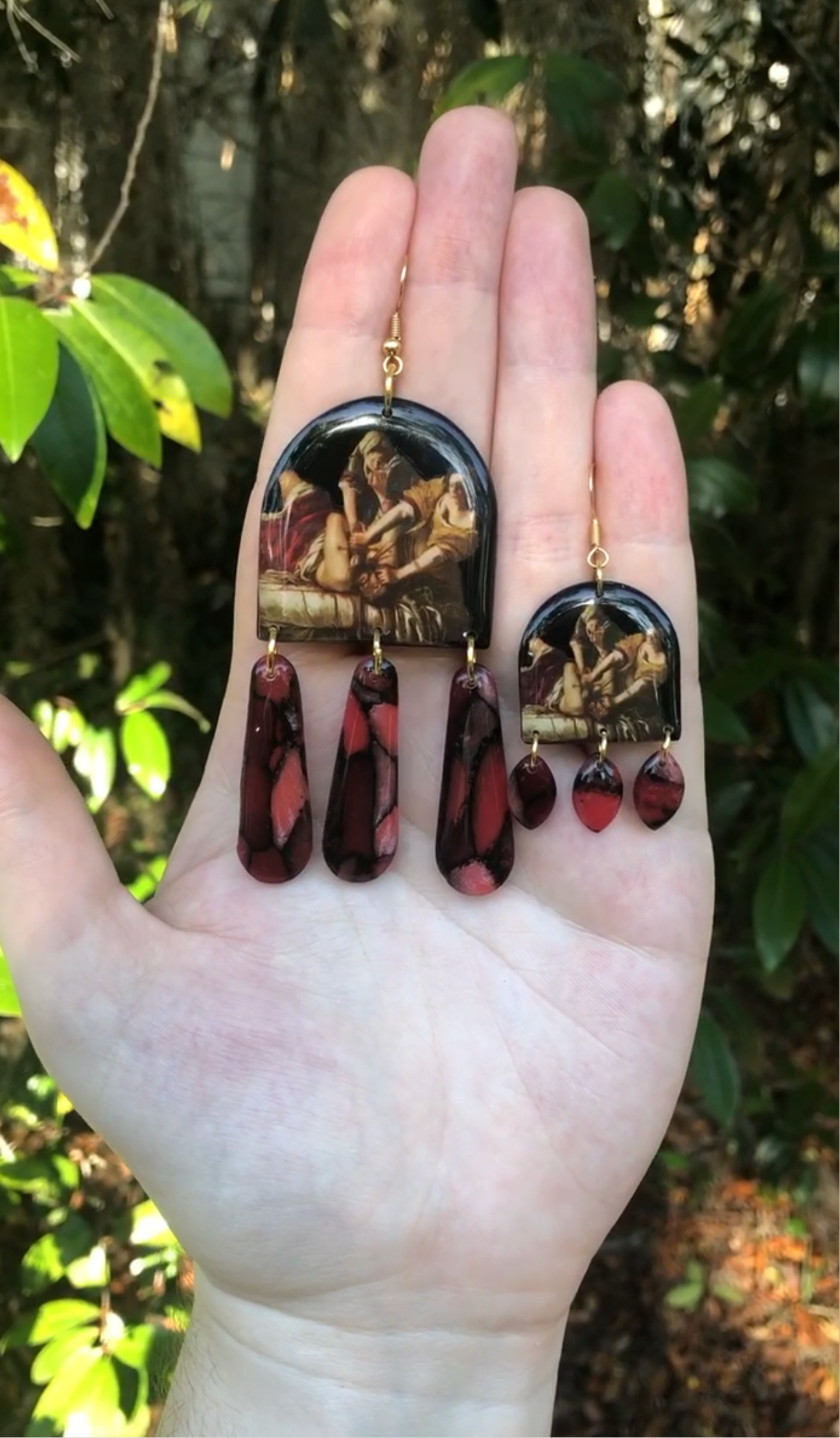 Extra Mini Judith Slaying Holofernes Arches
