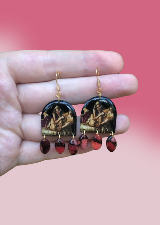 Extra Mini Judith Slaying Holofernes Arches